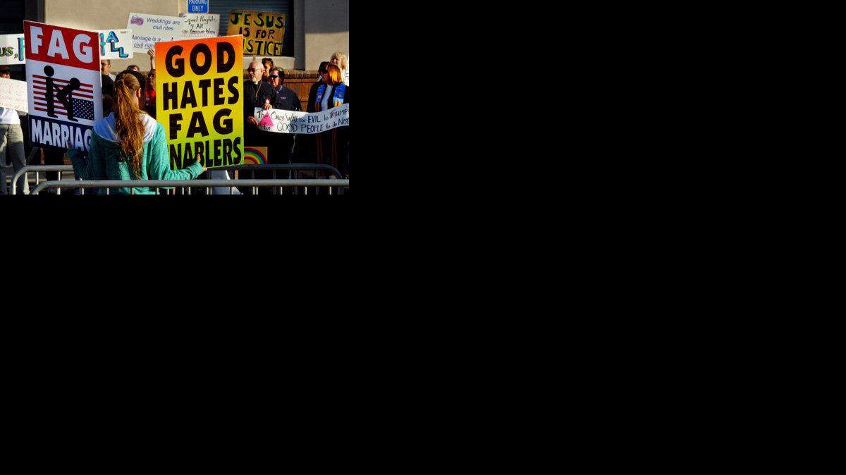 US NEWS GAYMARRIAGE 5 CC