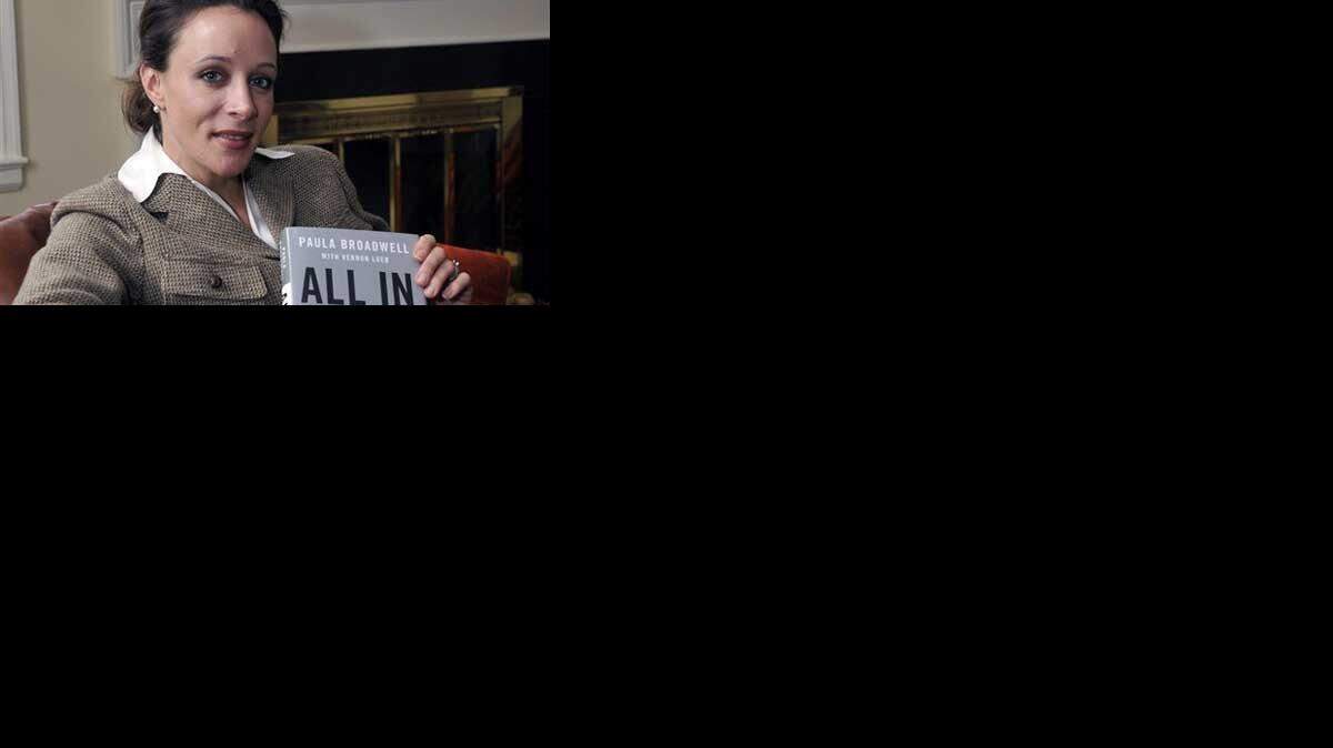 Petraeus Resigns