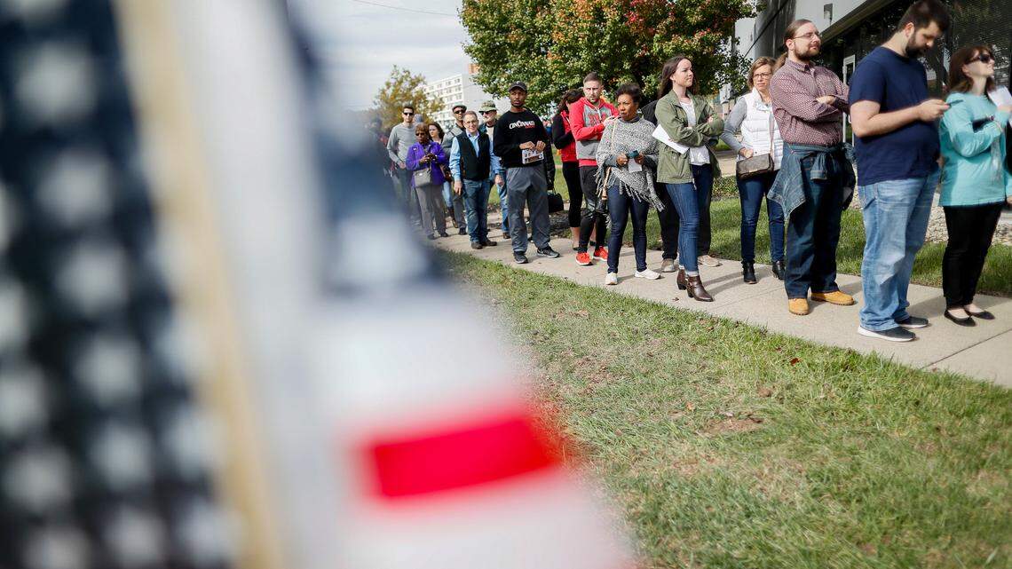 Balky vote machines, long lines, internet trolls make for troubled Election Day
