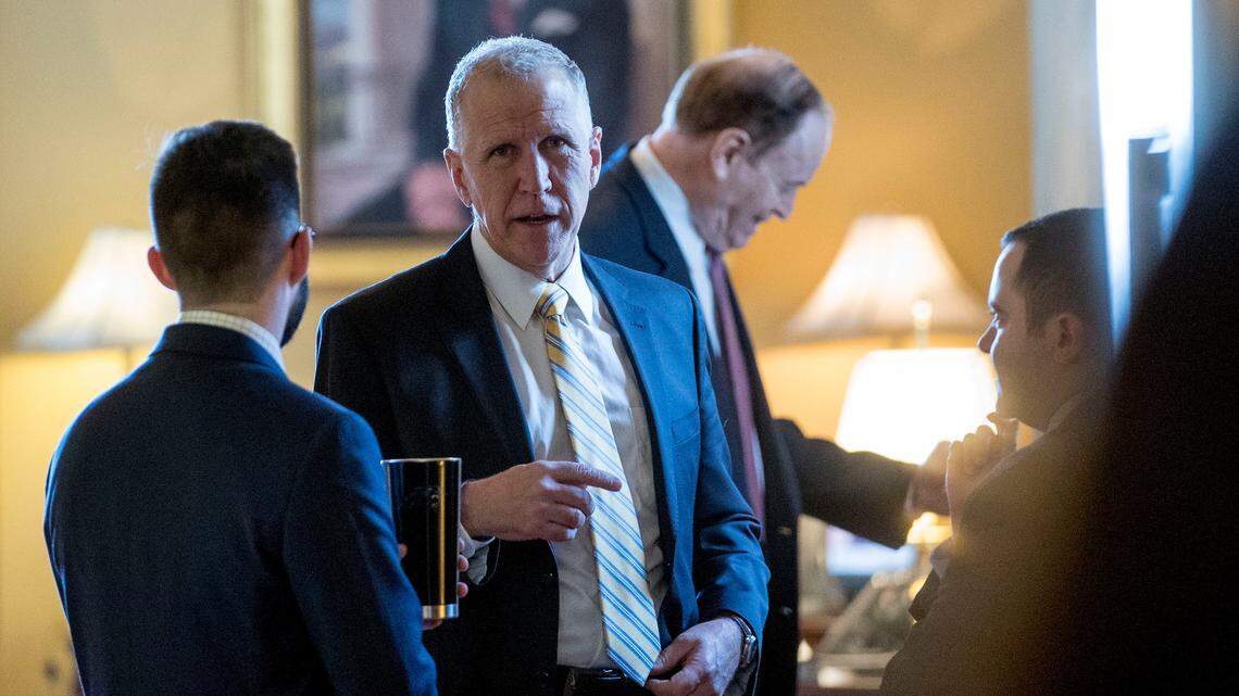 Senate Republicans opposed to Trump’s emergency race to detangle from Dems