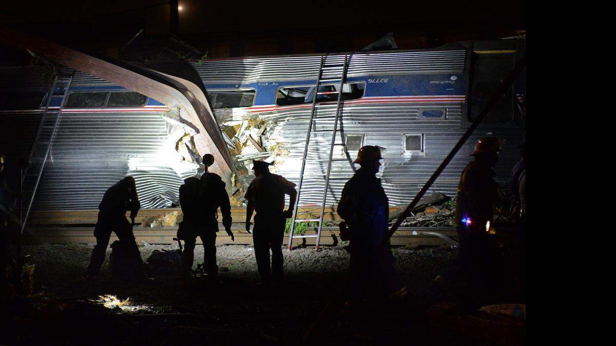 US NEWS PHILLY-DERAILMENT 3 PH