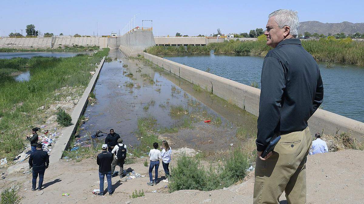 U.S. Rep. James Comer, R-Ky., looks out over the scene at Morelos Dam along the Colorado River where undocumented immigrants cross into the U.S., Tuesday, April 12, 2022. (Randy Hoeft/The Yuma Sun via AP)