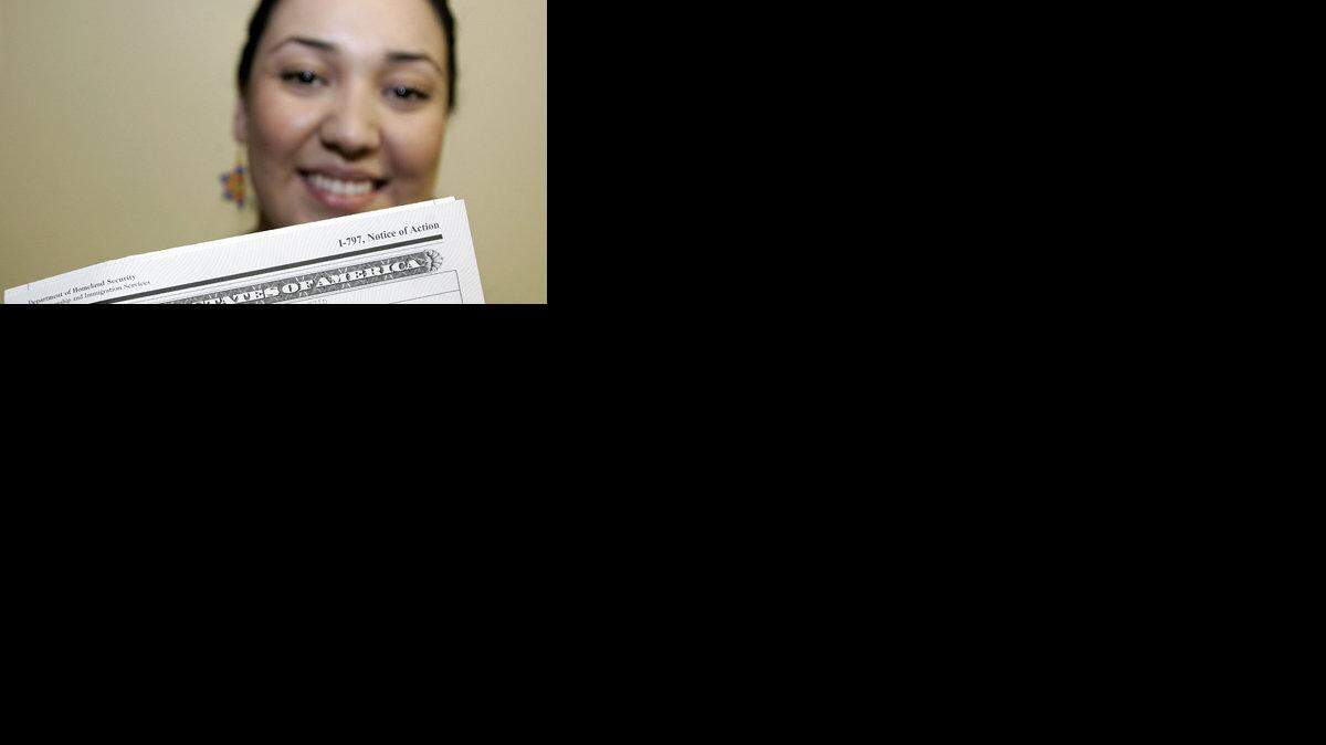 US NEWS IMMIGRATION 2 FT