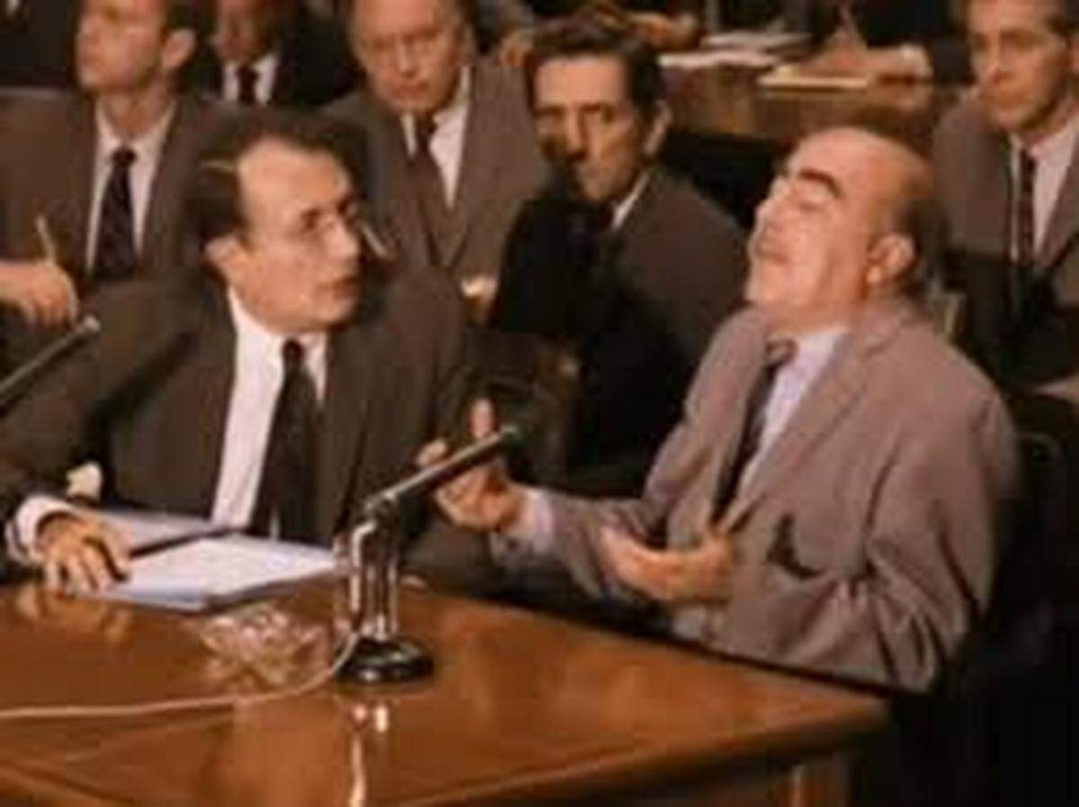 A still-shot from a scene in The Godfather Part II that the Roger Stone jury won’t get to see.