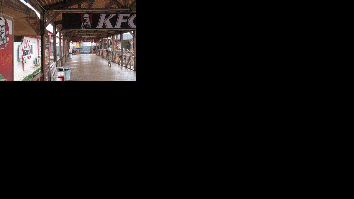 WORLD NEWS BOARDWALK 1 MCT