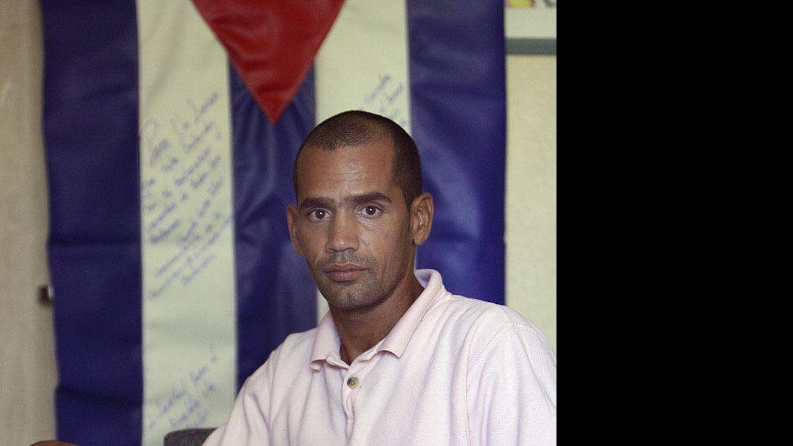 US NEWS CUBA-LEGLESSRAFTER 1 MI