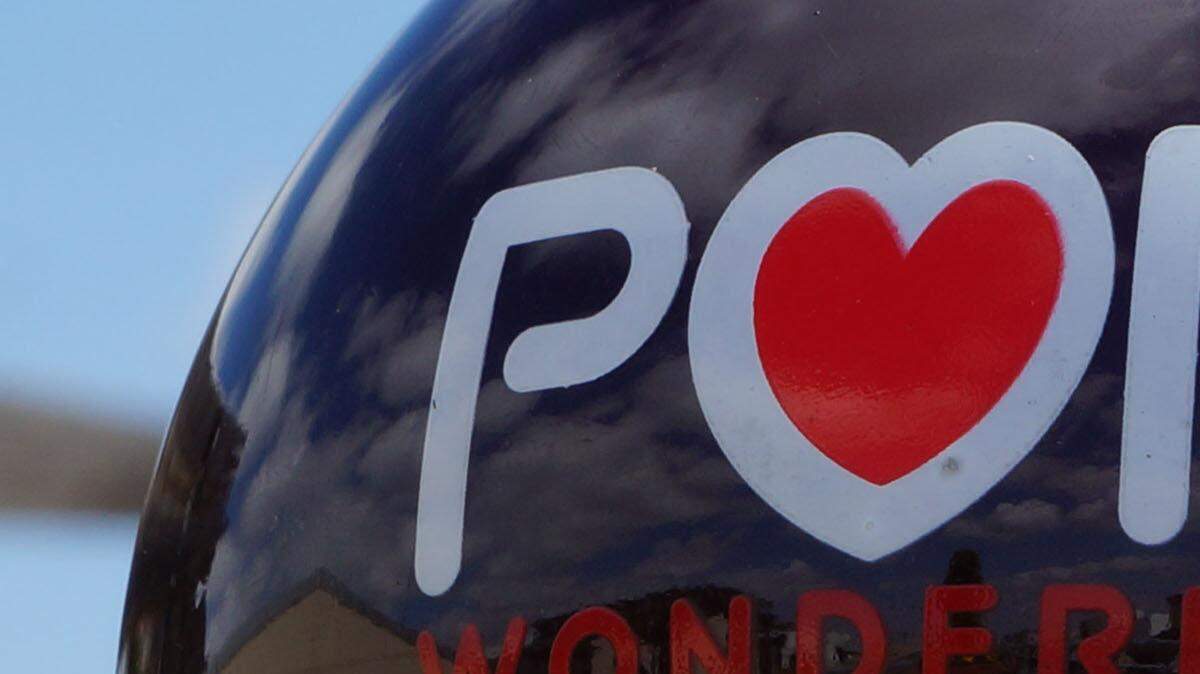 Pom Wonderful is made with pomegranates