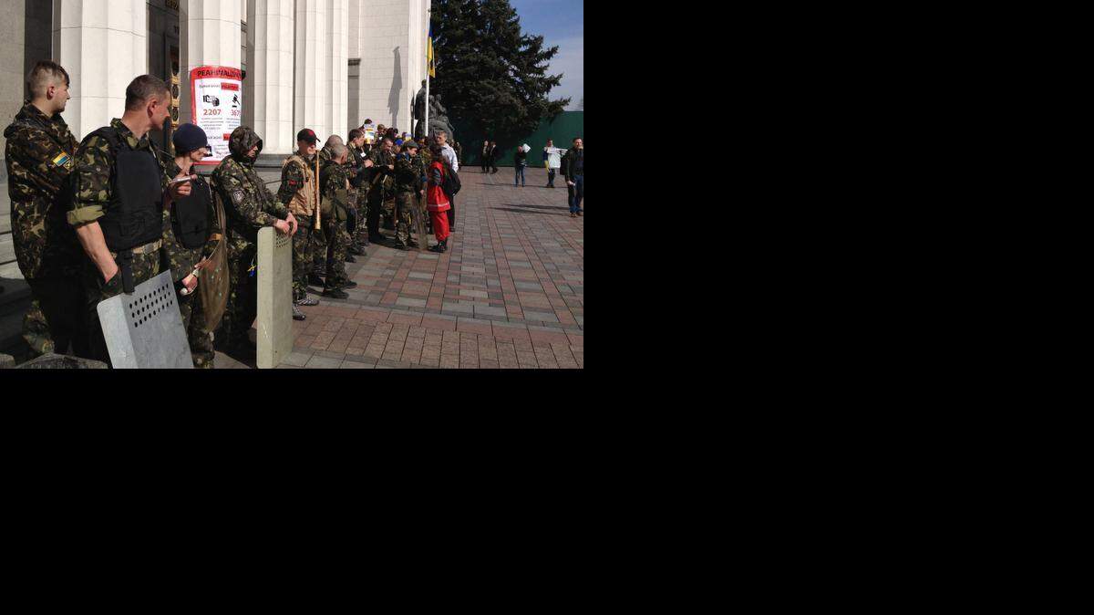 WORLD NEWS UKRAINE MCT