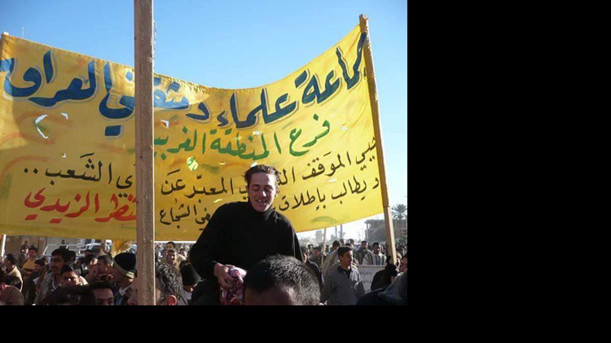 A protest in Fallujah Wednesday for the release of journalist Muntathar al Zaidi.