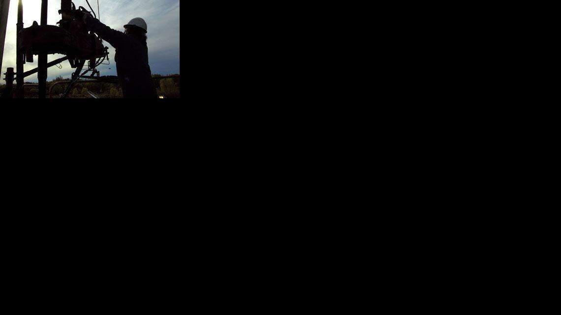 Rigging the oil well