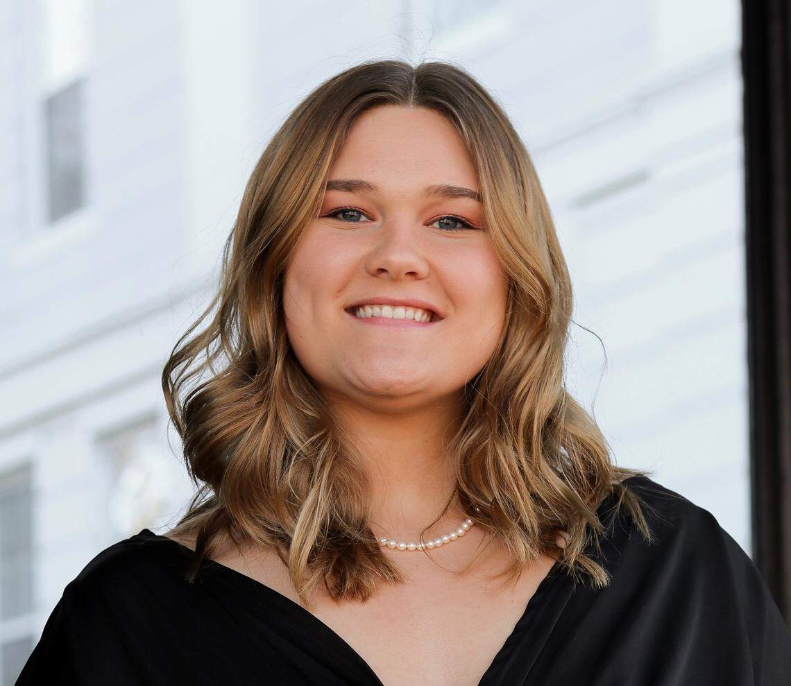 Profile Image of Irene Wright