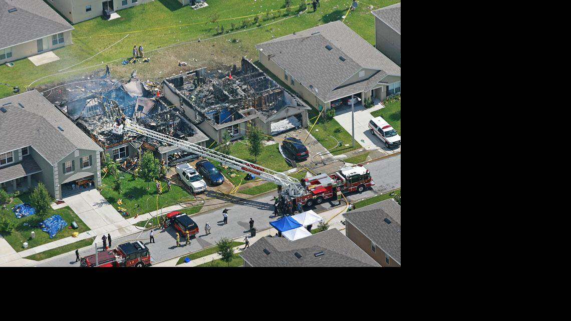 US NEWS PLANECRASH 4 OS