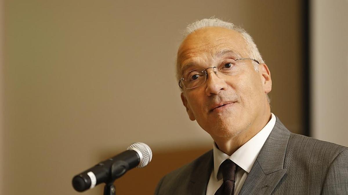 U.S. District Judge Gonzalo Curiel, who President Donald Trump once said was incapable of a fair verdict because of his Mexican heritage, speaks at an event in San Diego, Calif., in March 2017. Curiel will soon hear and decide on a lawsuit involving Trump’s border wall plans.