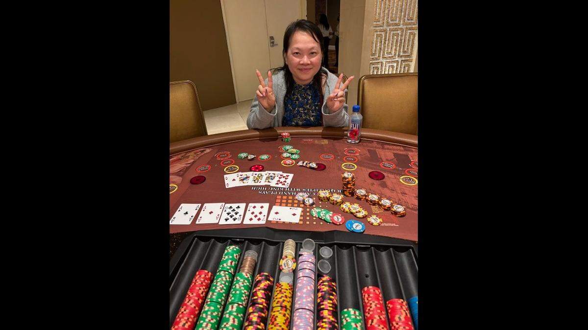 This woman from Knoxville, Tennessee, hit a jackpot at a poker table in Las Vegas.