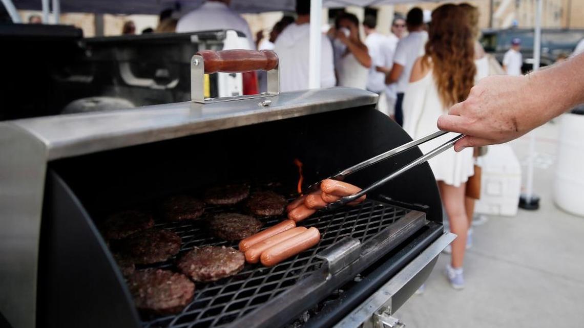 The World Health Organization on last month labeled hot dogs, bacon and other processed meats as being “carcinogenic to humans.”