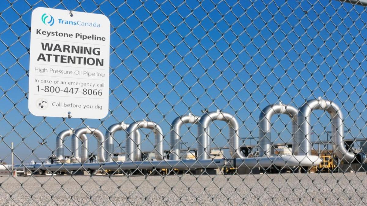 The Keystone Steele City pumping station, into which the planned Keystone XL pipeline is to connect to, is seen in Steele City, Neb., Tuesday, Nov. 3, 2015. TransCanada, the company behind the project, said Monday it had asked the State Department to suspend its review of the Canada-to-Texas pipeline, citing uncertainties about the route it would take through Nebraska. (AP Photo/Nati Harnik)