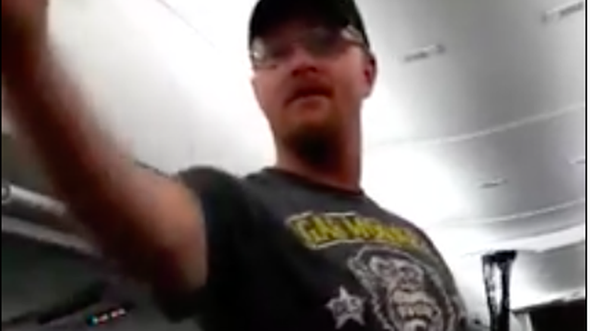 This Donald Trump supporter has reportedly earned a lifetime ban from Delta airlines after a pro-Trump, anti-Hillary Clinton rant on one of their planes.