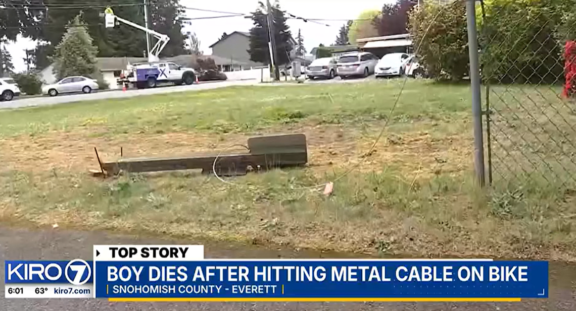 The cable was strewn between a fence post and a traffic bollard, police said.