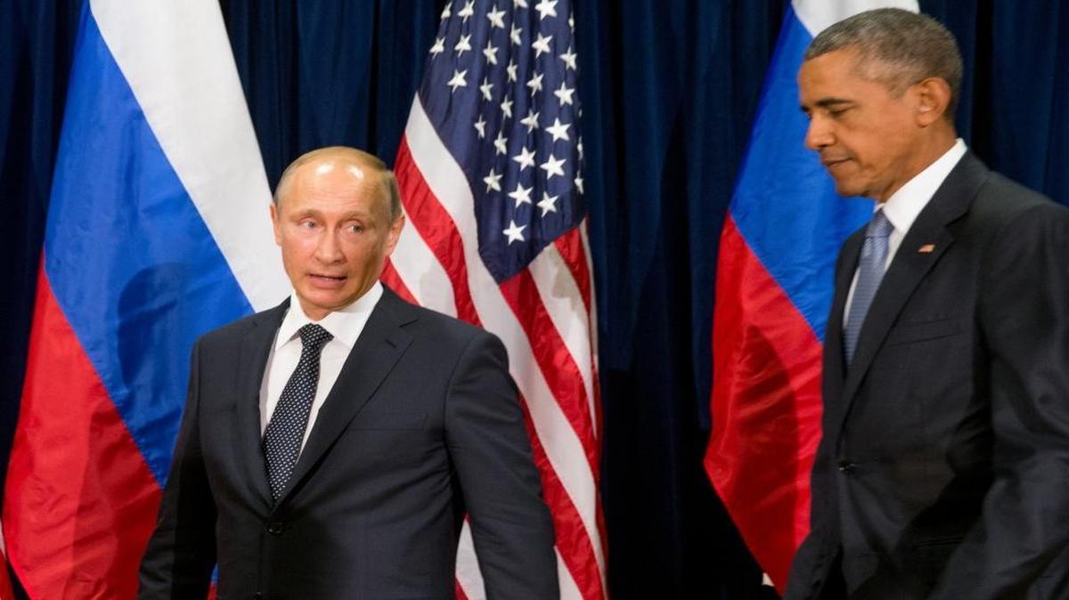 
President Barack Obama, right, and Russian President President Vladimir Putin before a bilateral meeting Monday, Sept. 28, 2015, at United Nations headquarters.
