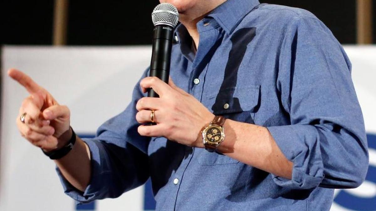 Republican presidential candidate, Sen. Ted Cruz, R-Texas, speaks Wednesday, Jan. 27, 2016, in West Des Moines, Iowa.