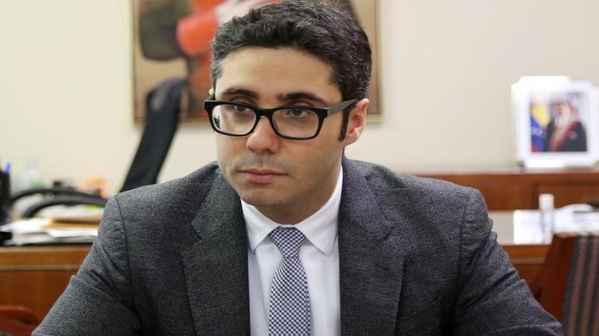 Maximilien Arvelaiz, Venezuela’s ambassador-designate, is in Washington working to mend deep-seated tensions with the United States. It hasn’t been easy. Photo taken Dec. 16, 2015.