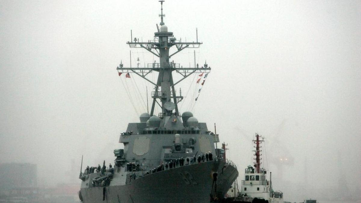 The guided-missile destroyer USS Lassen arrives at the Shanghai International Passenger Quay in Shanghai, China, for a scheduled port visit on April 8, 2008. The USS Lassen sailed past one of China’s artificial islands in the South China Sea on Tuesday, Oct. 27, 2015, in a challenge to Chinese sovereignty claims that drew an angry protest from Beijing, which said the move damaged U.S.-China relations and regional peace.