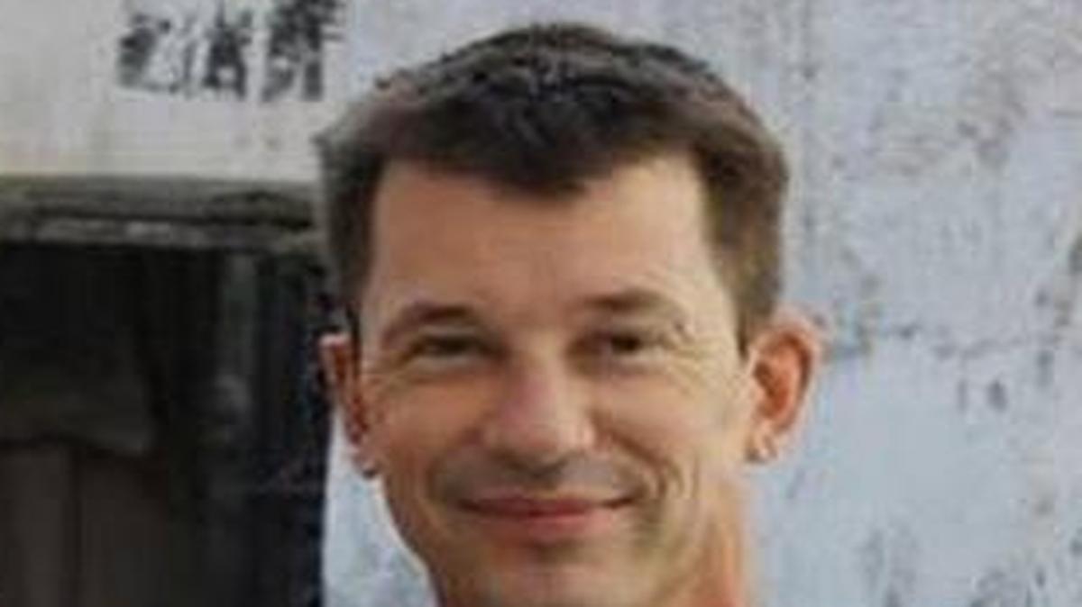British photojournalist John Cantlie posed with a Free Syrian Army rebel in Aleppo, Syria, on Nov. 11, 2012. Eleven days later, he and American journalist James Foley were kidnapped. The Islamic State executed Foley in August 2014. It’s uncertain what has become of Cantlie, who was last seen in a video in February.
