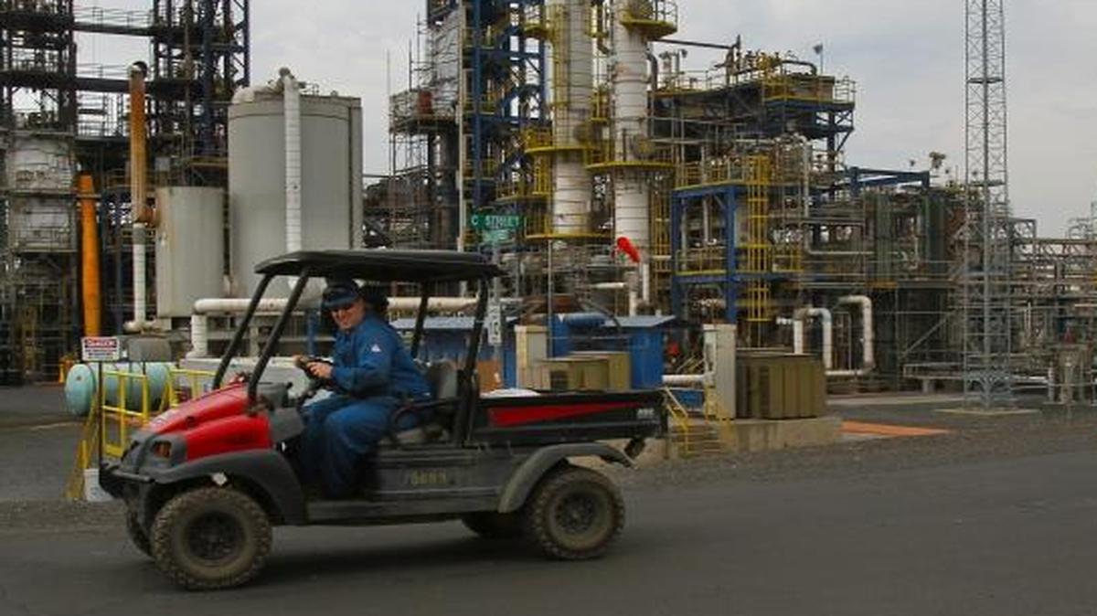 The 550-acre Moses Lake, Wash., complex was the only place where REC Silicon made polysilicon primarily for the solar industry. The company suspended operations there this week, saying tariffs imposed by China had made its products too expensive for Chinese customers.