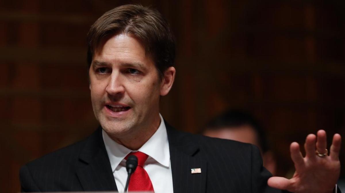 Senate Judiciary Committee member Sen. Ben Sasse, R-Neb., questions FBI Director James Comey on Capitol Hill in Washington, Wednesday, May 3, 2017, during the committee’s hearing, “Oversight of the Federal Bureau of Investigation.”