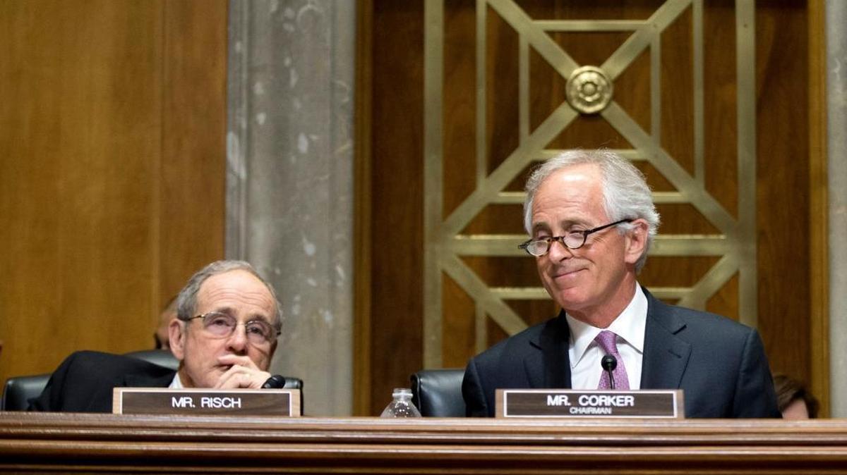 Sen. Bob Corker, R-Tenn., center, and Sen. Jim Risch, R-Idaho, left, at an April 2015 meeting of the Senate Foreign Relations Committee.