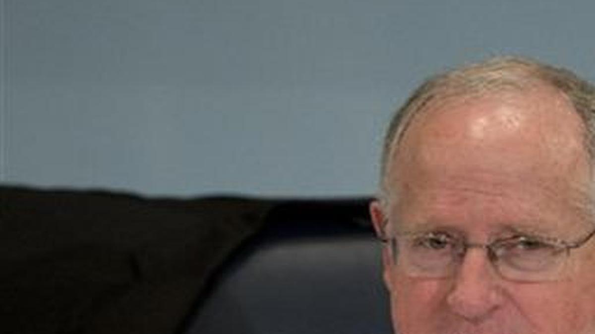 
House Agriculture Committee Chairman Rep. Mike Conaway, R-Texas, speaks on Capitol Hill in Washington, Wednesday, Oct. 7, 2015, during the committee's hearing on the 2015 Dietary Guidelines for Americans where Agriculture Secretary Tom Vilsack and Health and Human Services Secretary Sylvia Mathews Burwell testified. 
