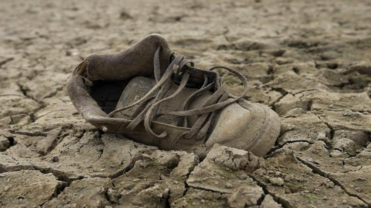 A shoe sat on the dry lake bed in October at Folsom Lake in Folsom, Calif.