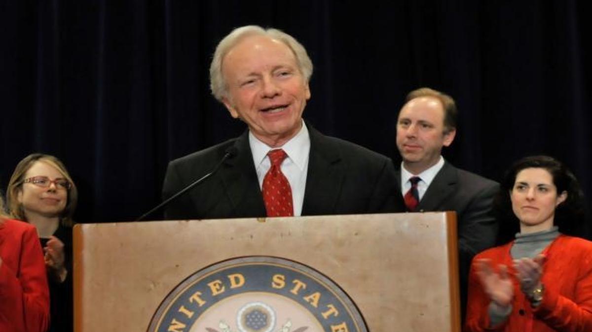 
Then-Sen. Joe Lieberman announces that he won’t seek re-election on Wednesday, Jan. 19, 2011.

