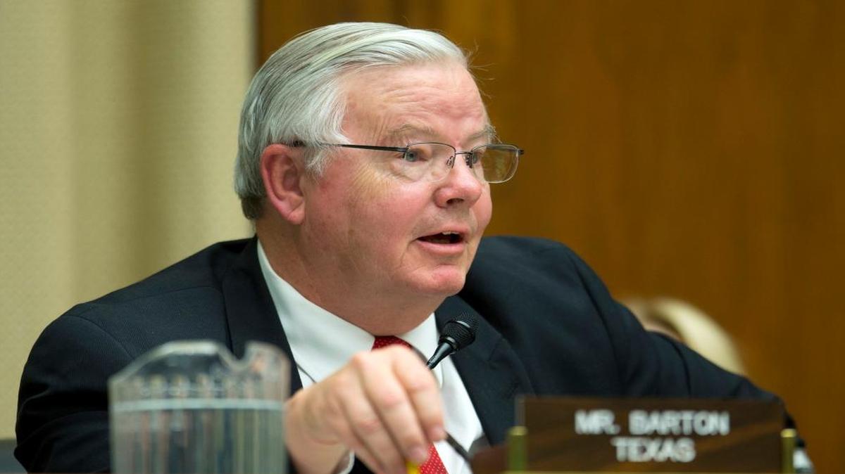 Rep. Joe Barton, R-Texas, introduced a bill with Rep. John Lewis, D-Georgia, that would change mileage deductions for Meals on Wheels drivers.