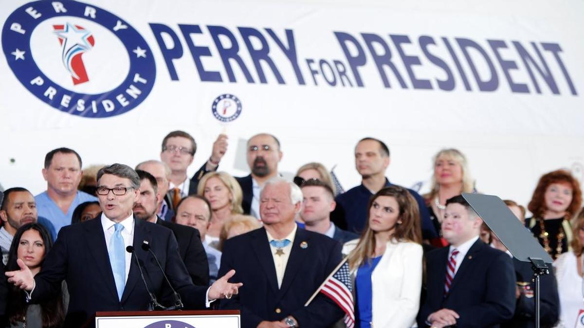 Former Texas Gov. Rick Perry announces his second presidential bid during during a rally at the Addison airport, June 4, 2015. Perry will testify before the U.S. Senate on Thursday after being nominated as secretary of energy under President-elect Donald Trump.