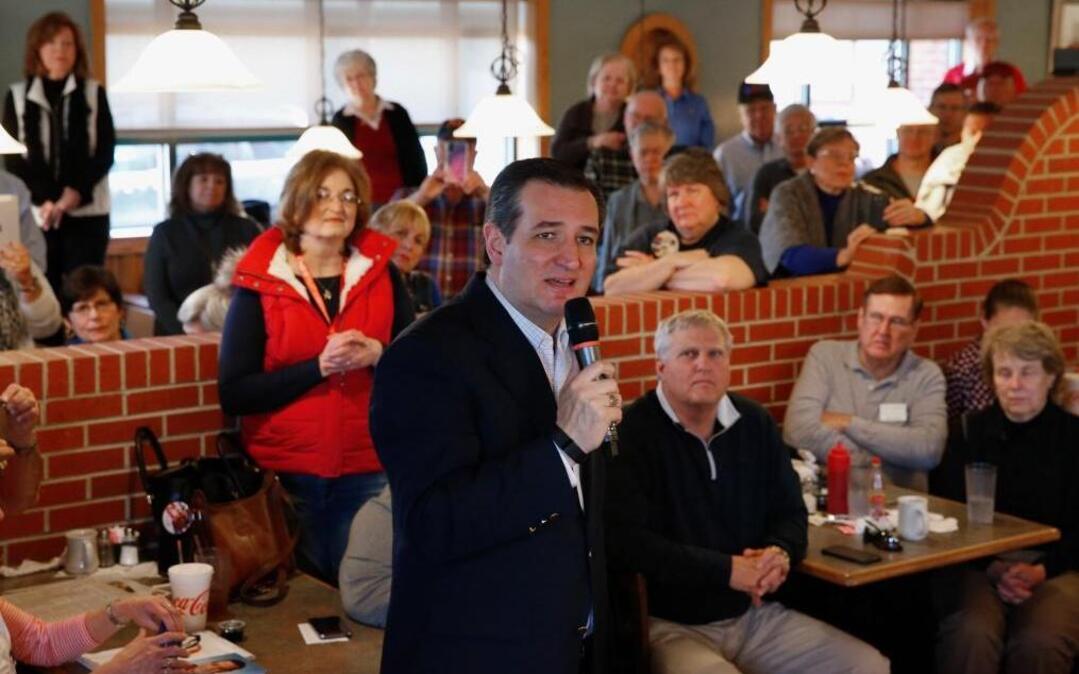 Sen. Ted Cruz, R-Texas speaks at the Seneca Family Restaurant on Tuesday, Feb. 16, 2016, in Seneca, S.C.