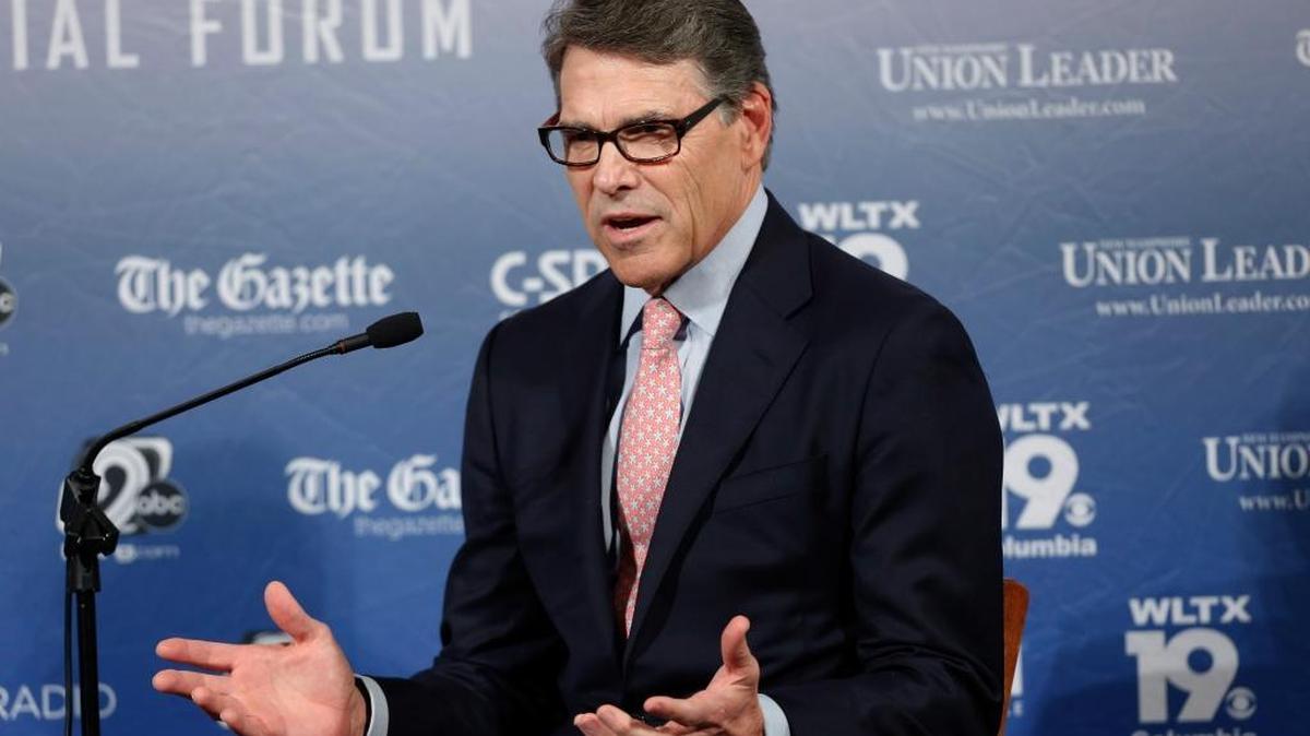 
Republican presidential candidate, former Texas Gov. Rick Perry speaks during a forum Monday, Aug. 3, 2015, in Manchester, N.H. 
