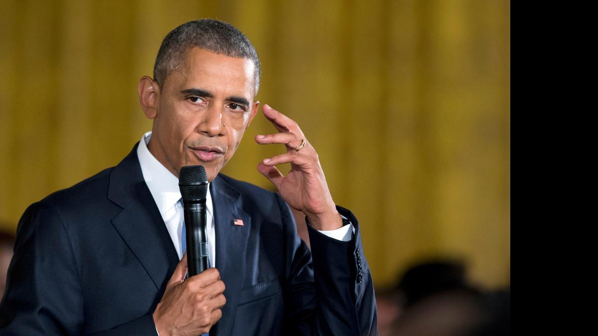 
President Barack Obama speaks to a gathering of more than 130 college-bound students and guests from across the county participating in the 2015 Beating the Odds Summit at the White House, Thursday, July 23, 2015. 
