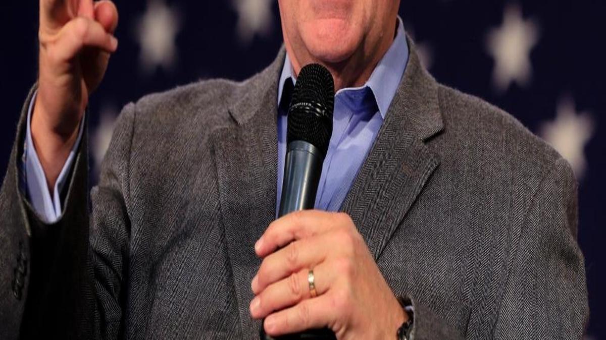 FILE - In this Oct. 31, 2015, file photo, Republican presidential candidate Mike Huckabee, speaks at the Iowa GOP's Growth and Opportunity Party at the Iowa state fair grounds in Des Moines, Iowa. Chris Christie and Huckabee have been relegated out of prime-time and onto the undercard at the Nov. 10, GOP presidential debate.