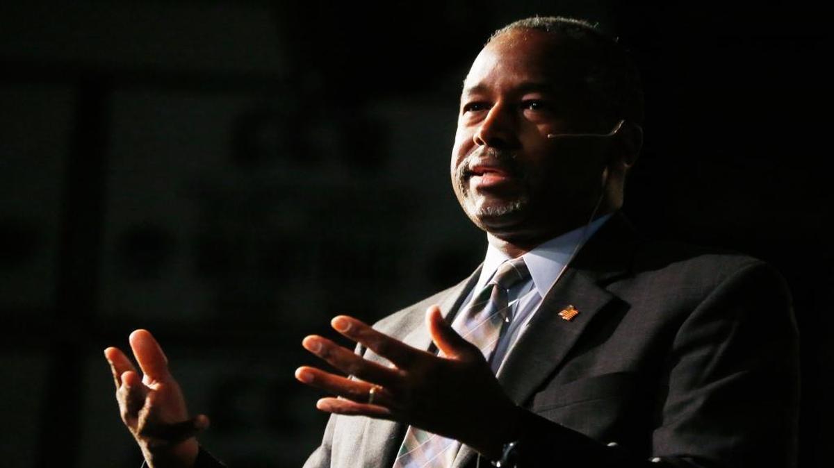 Ben Carson addressed his lack of government experience in a late night Facebook post Wednesday.