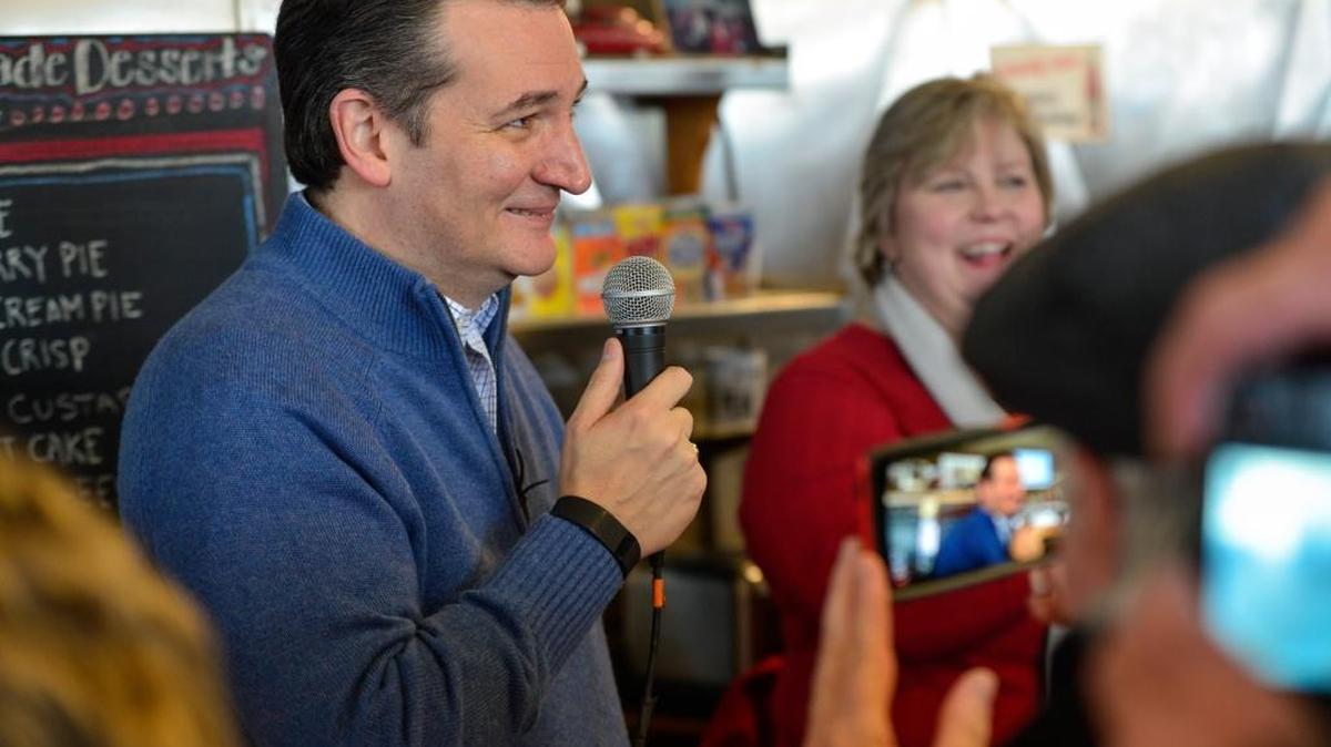 Republican presidential candidate, Sen. Ted Cruz speaks during a visit to Lindy's Diner in Keene, N.H. on Monday, Jan. 18, 2016. Cruz stated that if elected, he would repeal Obamacare, strengthen the border, and toss out the Iranian Deal.
