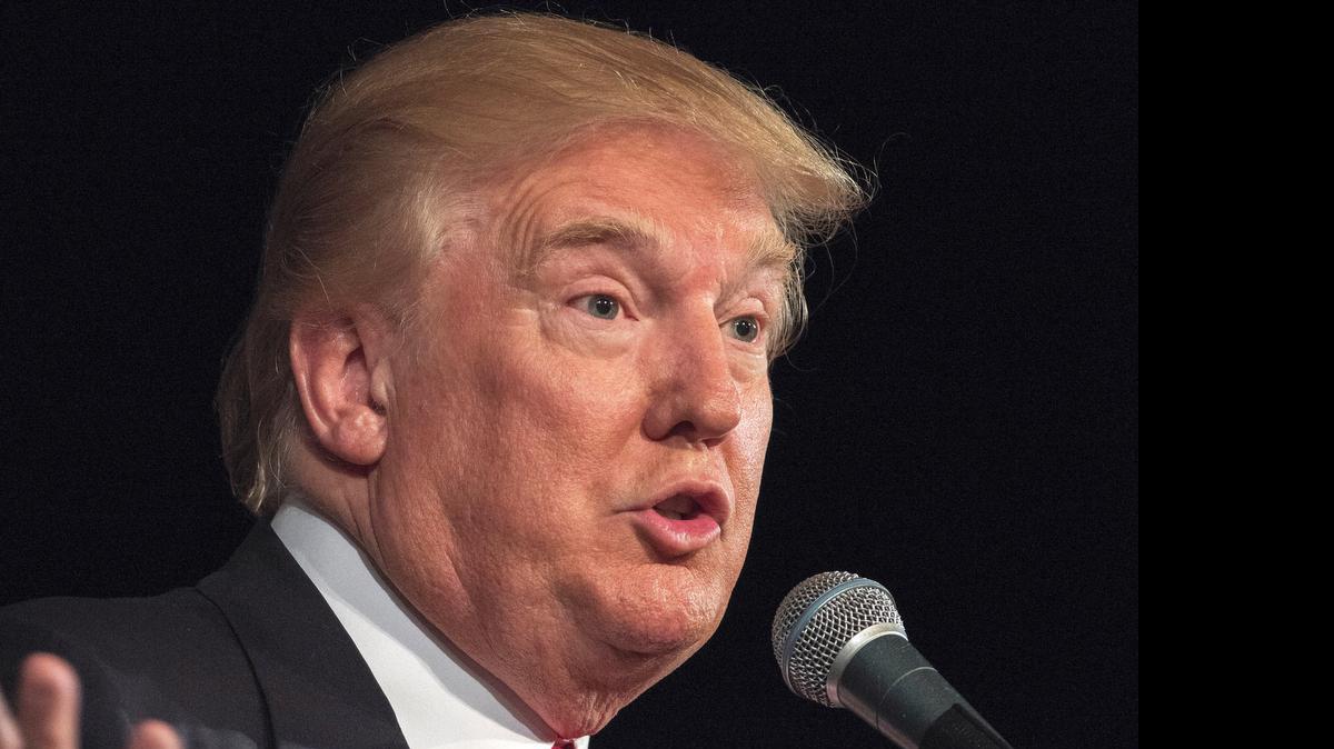 
Republican presidential hopeful Donald Trump speaks at his South Carolina campaign kickoff rally in Bluffton, S.C., Tuesday, July 21, 2015.
