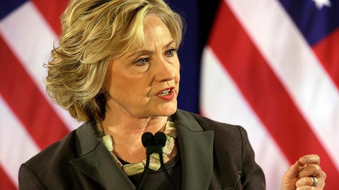 
Democratic presidential hopeful Hillary Clinton delivers a speech, Friday, July 24, 2015, at the New York University Leonard N. Stern School of Business in New York. 
