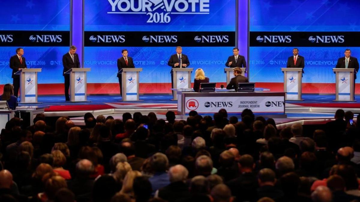 Ohio Gov. John Kasich, former Florida Gov. Jeb Bush, Sen. Marco Rubio, R-Fla., businessman Donald Trump, Sen. Ted Cruz, R-Texas, retired neurosurgeon Ben Carson and New Jersey Gov. Chris Christie (L-R) line up at the beginning of a Republican presidential primary debate hosted by ABC News at the St. Anselm College Saturday, Feb. 6, 2016, in Manchester, New Hampshire.