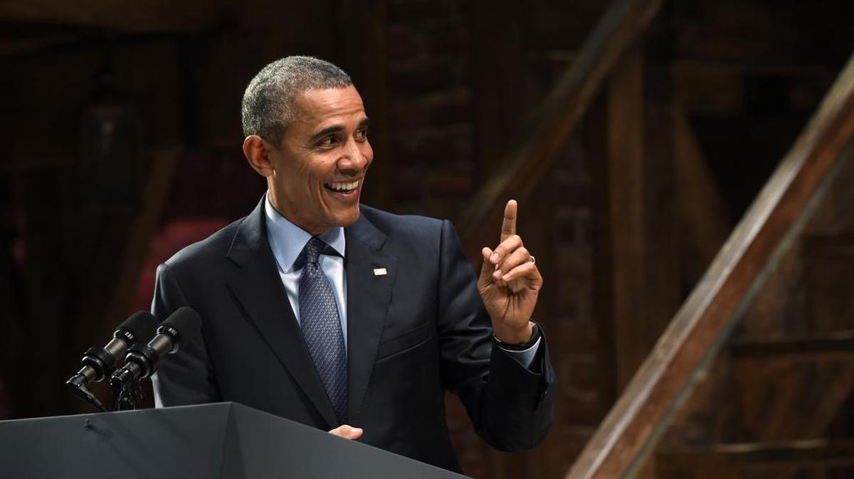 President Barack Obama speaks at the Richard Rodgers Theatre in New York, Monday, Nov. 2, 2015, at a Democratic National Committee fundraiser.