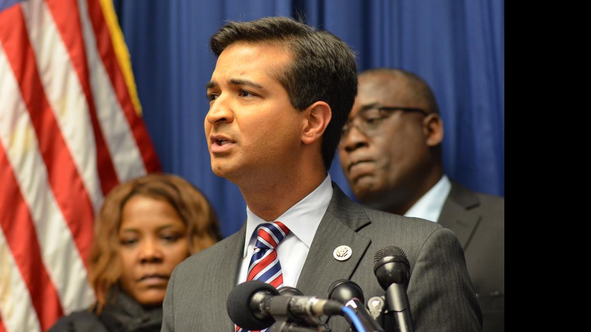 
South Florida’s newest lawmaker, U.S. Rep. Carlos Curbelo, is framed by Cuban human rights activists at a Jan. 20, 2015, event on Capitol Hill in advance of President Barack Obama’s State of the Union address.
