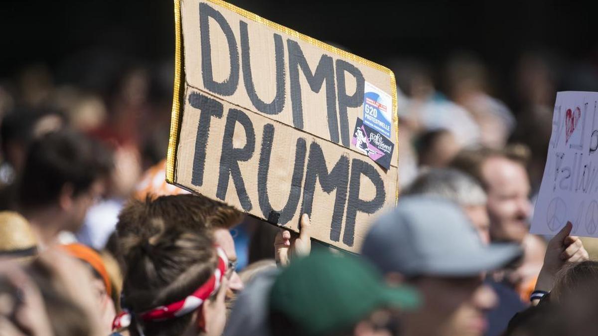 House Democrats face dozens and dozens of key primaries in 2018. Will the eventual nominees be able to get away with vague promises to oppose President Trump, or will Democratic primary voters demand more?