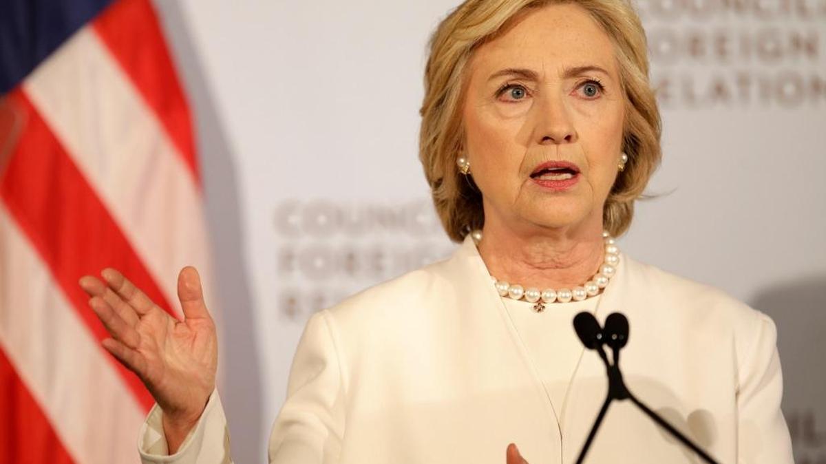 Democratic presidential canddiate Hillary Rodham Clinton speaks at the Council on Foreign Relations in New York, Thursday, Nov. 19, 2015. Clinton and Bernie Sanders are outlining the steps on Thursday they would take to combat the Islamic State group, each making major speeches less than a week after the deadly attacks in Paris.