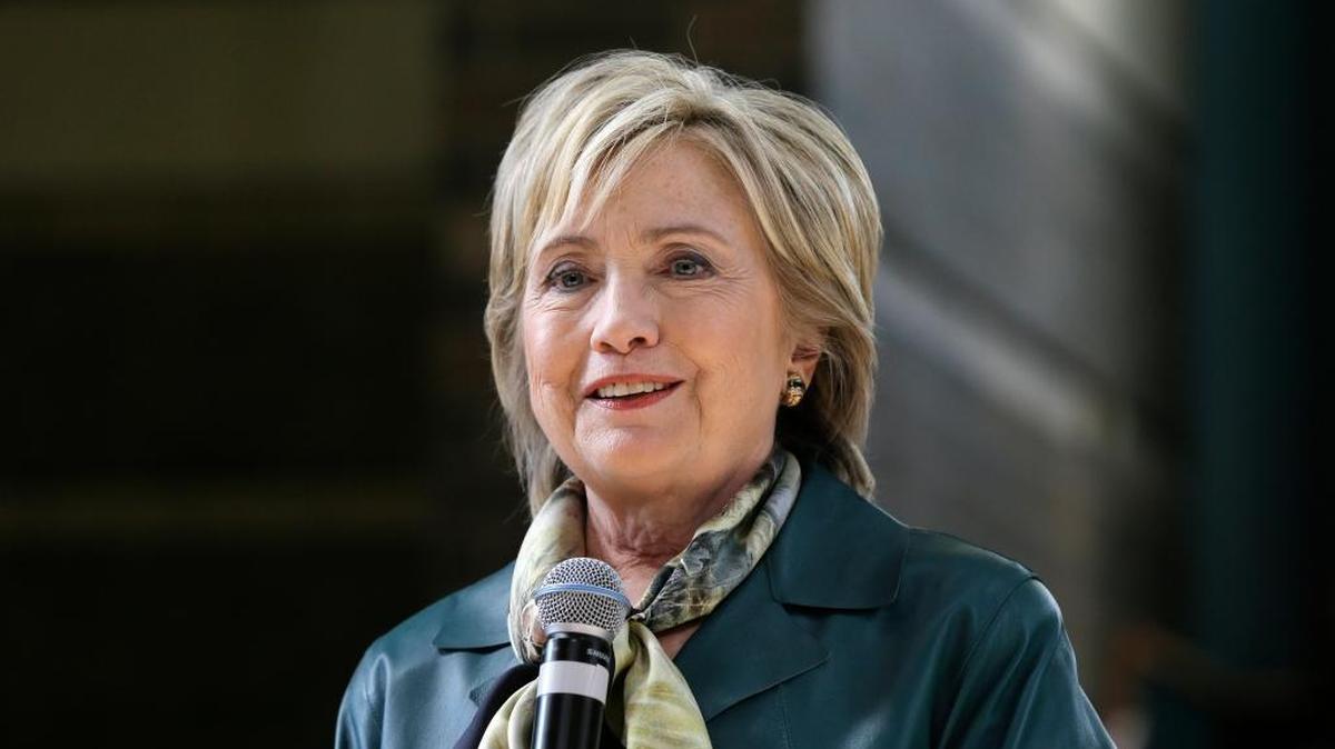 
Democratic presidential candidate Hillary Rodham Clinton speaks during a community forum, Tuesday, Oct. 6, 2015, in Davenport, Iowa. 
