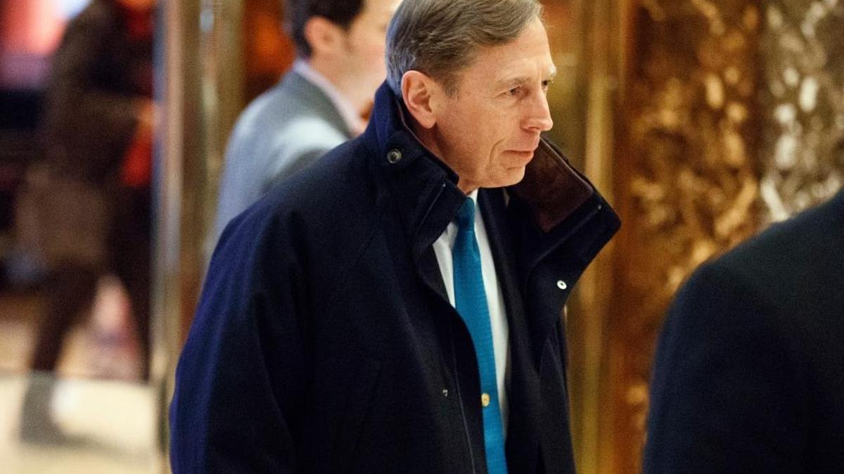Former CIA director retired Gen. David Petraeus arrives at Trump Tower for a meeting with Presiden-elect Donald Trump, Monday, Nov. 28, 2016, in New York.